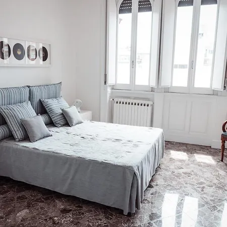 Art View Luxury * Bari