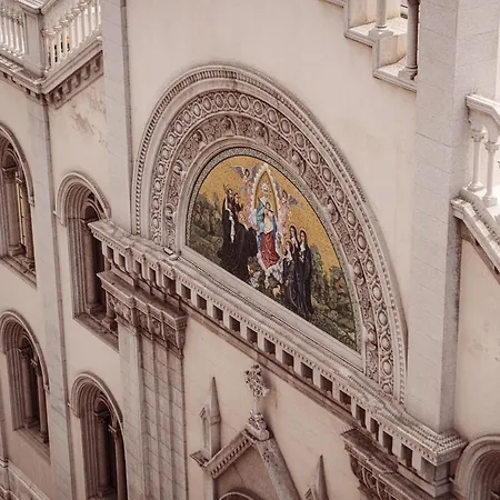 Art View Luxury Апартаменты Бари