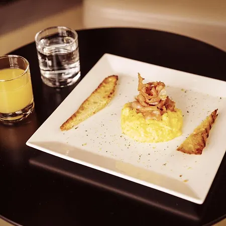 Art View Luxury * Бари